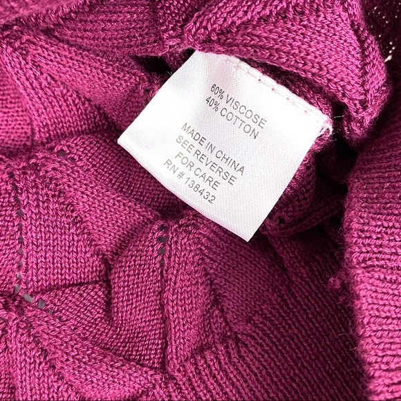 ModCloth Raspberry Looking Lively Open Weave Knit Sweater EUC - Picture 10 of 10